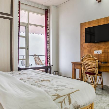 Kasauli Edge Apt With Balcony Екстер'єр фото