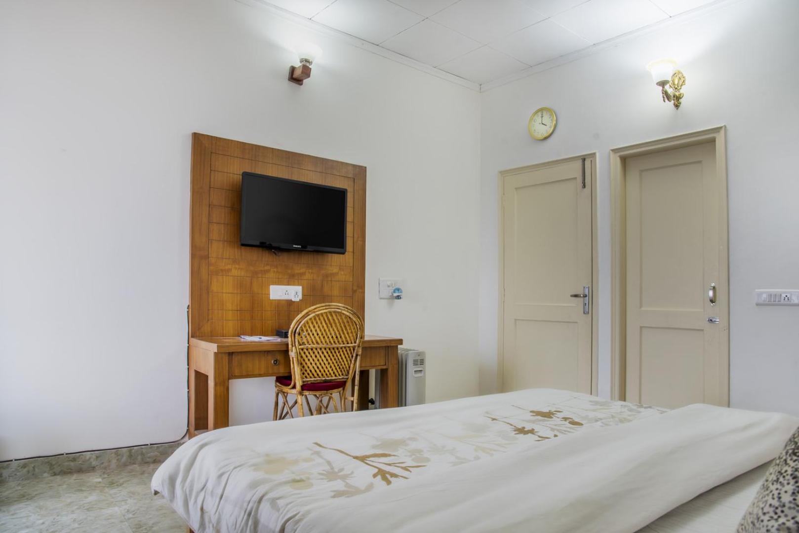 Kasauli Edge Apt With Balcony Екстер'єр фото