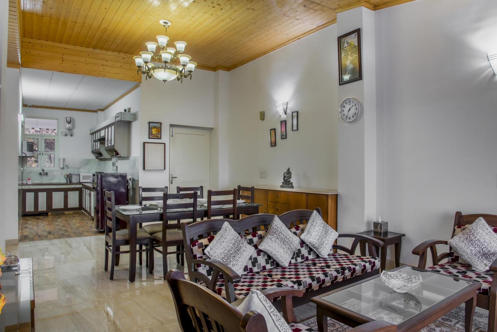 Kasauli Edge Apt With Balcony Екстер'єр фото